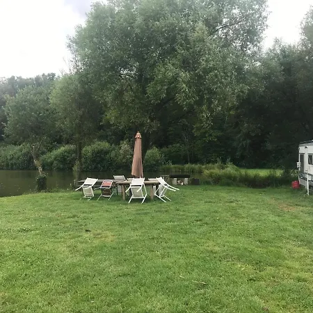 Hébergement de vacances A L’orée Du Bois *