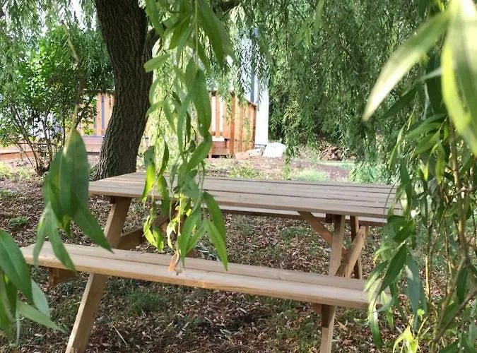 L Oree Du Bois Moncheux